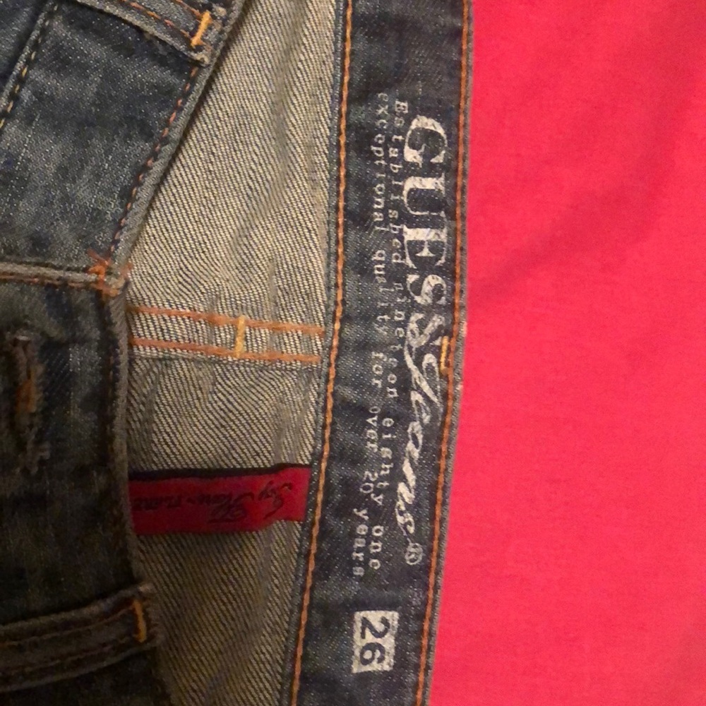 Guess Jeans - Picture 3 of 4
